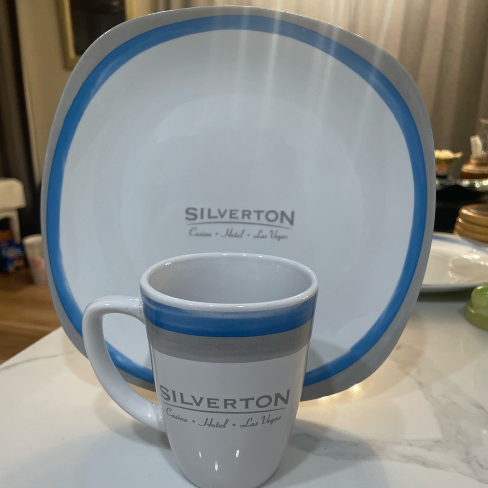 Las Vegas Silverton Casino Plate and Cup